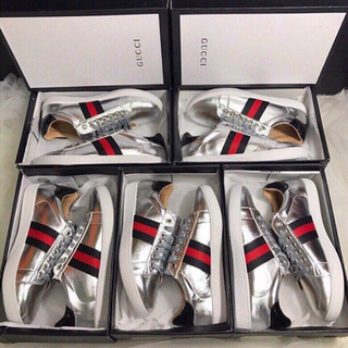 Giày thể thao bạc