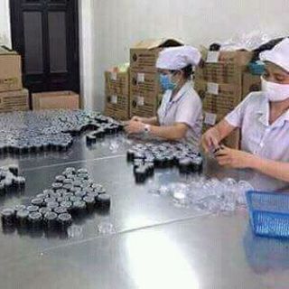gel hút mụn than tre hoạt tính