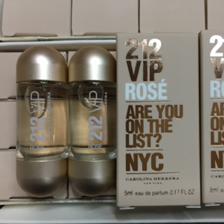 nước hoa nữ 212 vip Rose 5ml