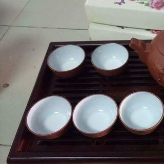 ẤM TRÀ