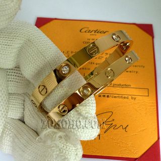 Vòng tay ốc vít có đính đá VF574
