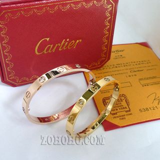 Vòng tay ốc vít có đính đá VF574