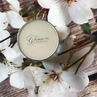 Ngừa mụn trắng da Glamore