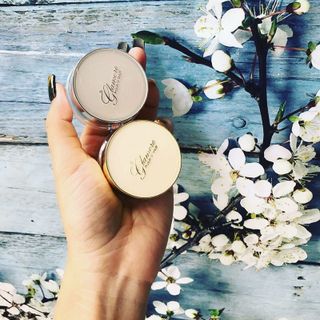 Ngừa mụn trắng da Glamore