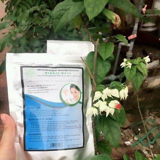 Mặt nạ thảo dược ngừa mụn trắng da Lê Xuân