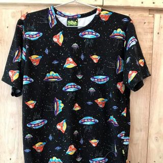Áo thun UNISEX nam và nữ đều mặc được