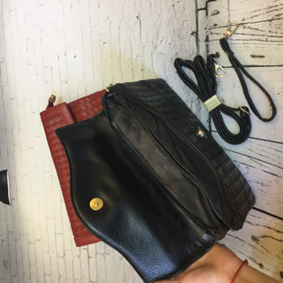 Ví cầm tay Clutch da đan cực sang