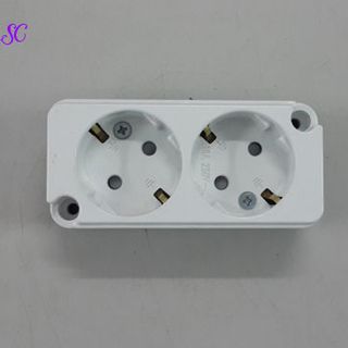 Ổ cắm điện Hàn Quốc