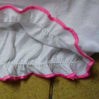 Quần phồng trắng hình mới