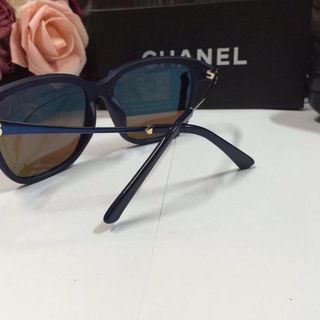 kính mát nữ thời trang tròng polarized tráng gương