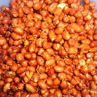 ĐẬU PHỘNG RANG TỎI ỚT PEGACHI