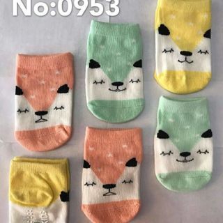 Tất chống trượt hình thú cho bé
