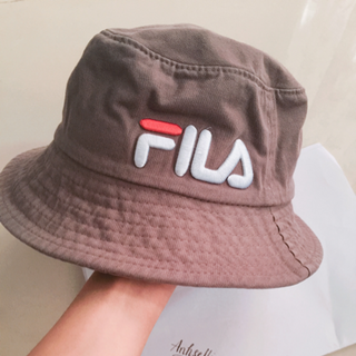 NÓN BUCKET FILA