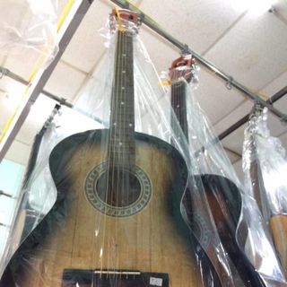 Đàn guitar giá rẻ cho người mới tập chơi