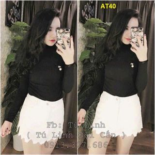 áo thun gân nữ kèm phụ kiện