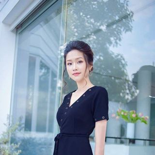 Đầm hai dây đen sexy 2039