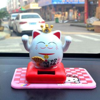 Mèo thần tài về nhiều hình s
