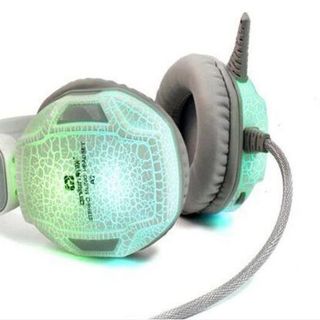 TAI NGHE QINLIAN A7 LED 7 MÀU