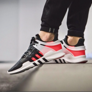 Giày thể thao nam nữ