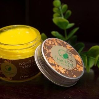 Kem nghệ mặt trắng da trị thâm nám Việt Care