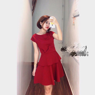 đầm nhún tầng xoè