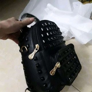 Balo đinh hàng Quảng Châu