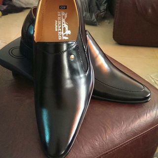 THỜI TRANG GIÀY DA