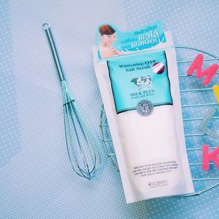 Muối tắm tẩy da chết SCENTIO MILK PLUS