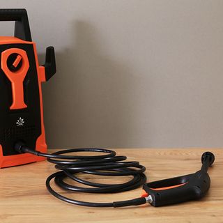 máy xịt rửa xe hatsu