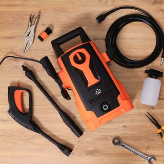máy xịt rửa xe hatsu