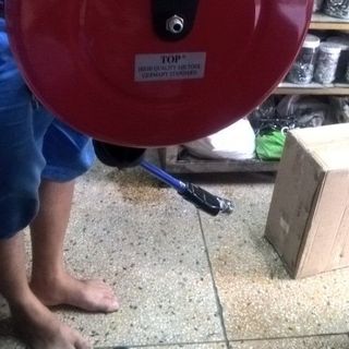 HỘP DÂY ĐIỆN RÚTHỘP DÂY HƠI RÚT TAIWAN