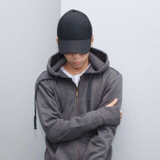 Hoodie dây kéo nè khách iu oi