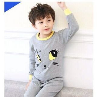 Bộ bé trai con mèo biểu cảm