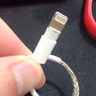 free ship Cáp giả zin iPhone 7 đầu bọc sắt