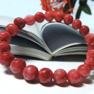 Vòng tay đá cẩm thạch huyết 08 ly