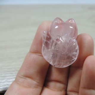 Hồ ly thạch anh hồng tự nhiên