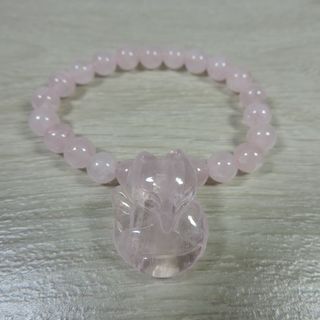 Hồ ly thạch anh hồng tự nhiên