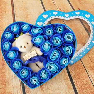 Hoa hồng sáp gấu 18 bông kèm gấu