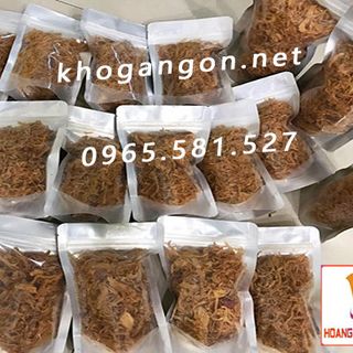 Sỉ khô gà cay