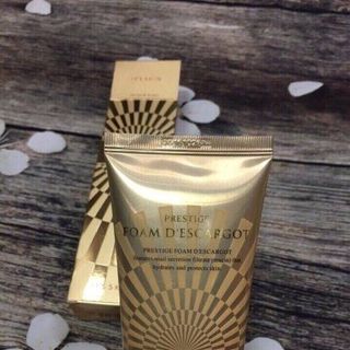Sữa rửa mặt ốc