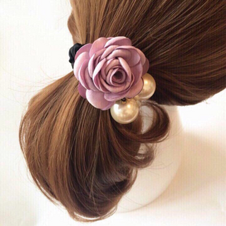 Dây buộc tóc hoa trà