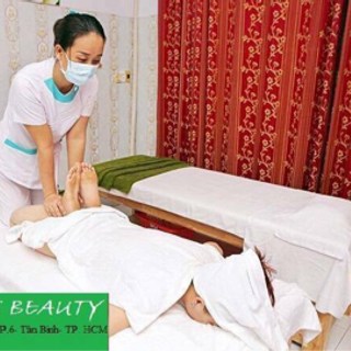 massage boday với tinh dầu thiên nhiên chỉ còn 90k