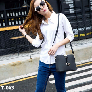 Túi xách thời trang đầu tròn hình tam giác có 2 dây vắt chéo T-043