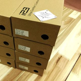 Dép sỏ ngón nhiều màu sắc
