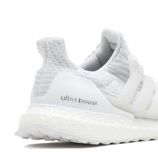 GIẦY ULTRA BOOST 30 “TRIPLE WHITE”