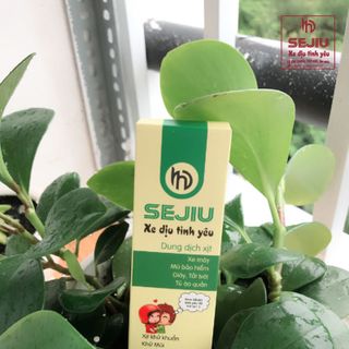 Xịt khử khuẩn khử mùi dành cho xe máy mũ bảo hiểm tất giày quần áo