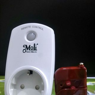 Ổ CẮM ĐIỀU KHIỂN TỪ XA CÓ REMOTE ĐIỀU CHỈNH