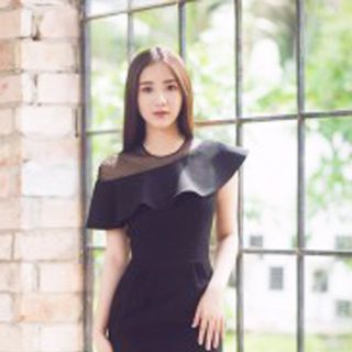 Đầm body đen vai phối lưới chấm bi 2129