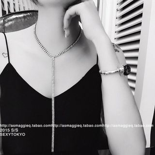 Choker đá xoàn