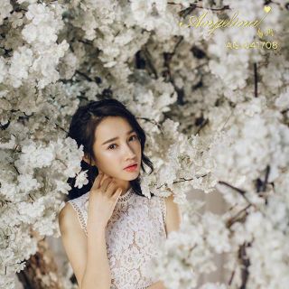 Đầm body ren trắng dễ thương 2143